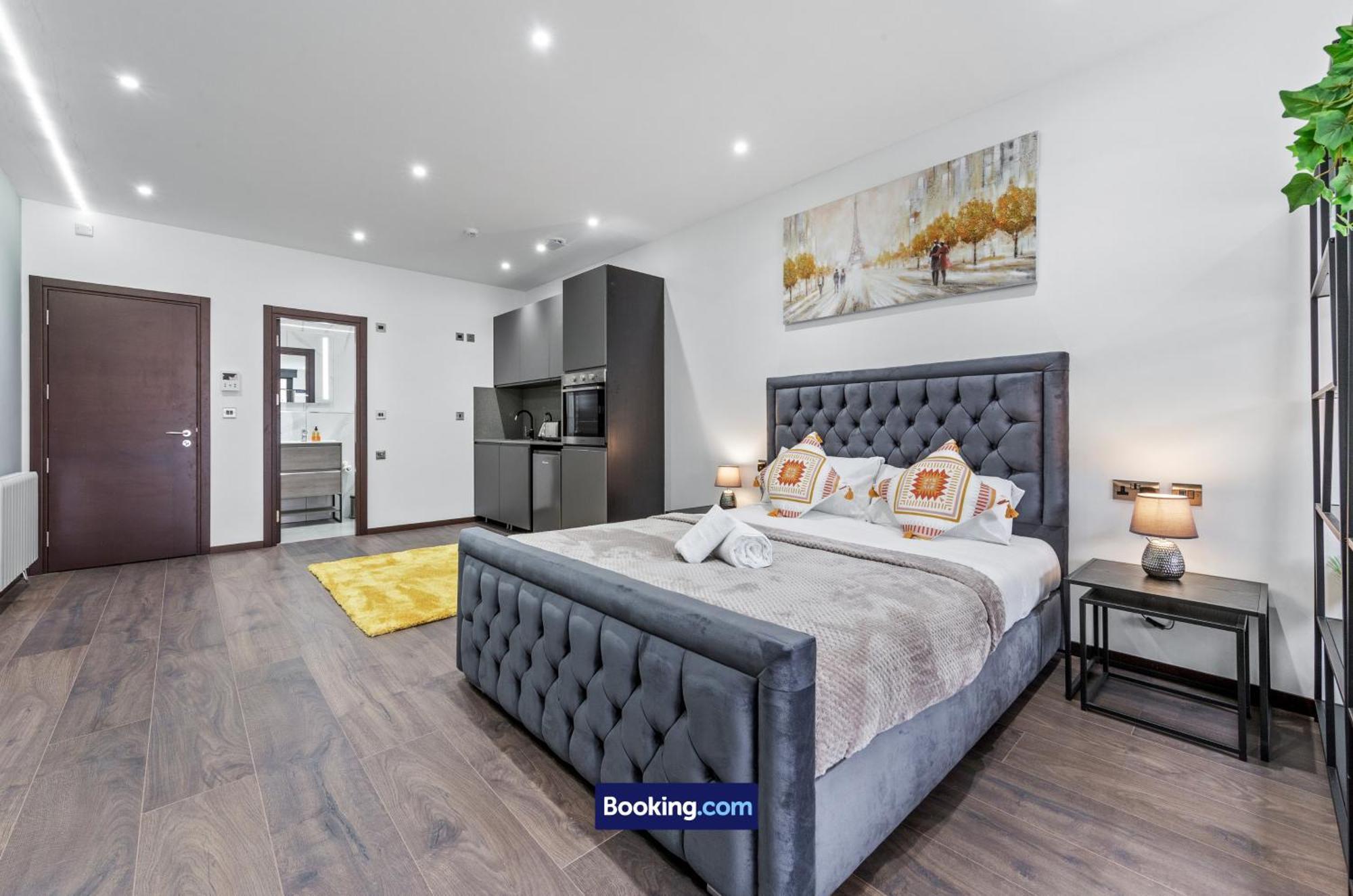 Stylish Studio Apt By Stay Smart Short Lets & Serviced Accommodation Woodstock With Free Wifi Λονδίνο Εξωτερικό φωτογραφία