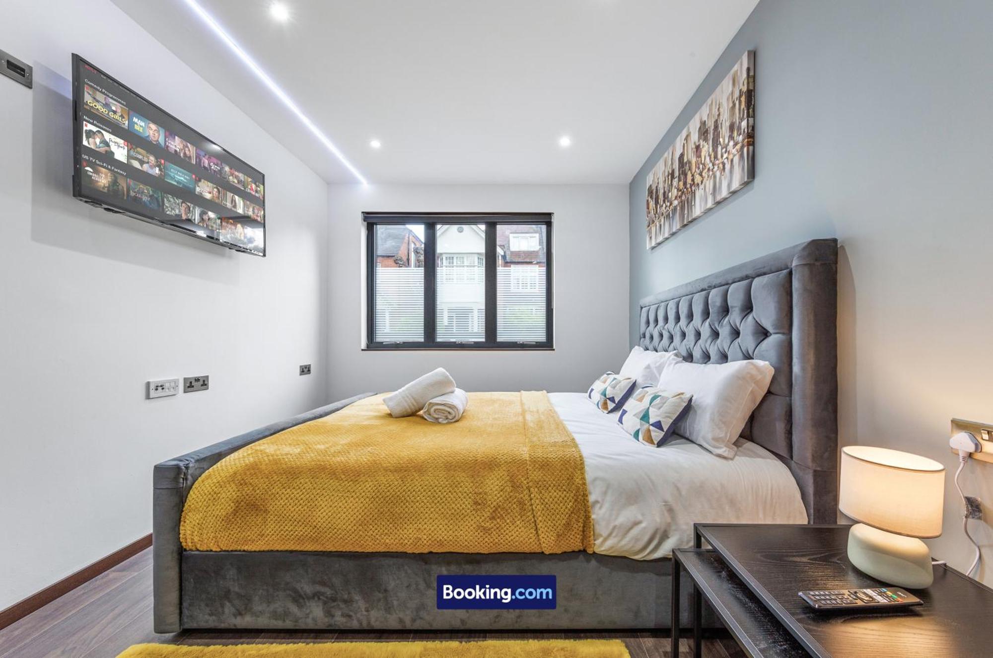 Stylish Studio Apt By Stay Smart Short Lets & Serviced Accommodation Woodstock With Free Wifi Λονδίνο Εξωτερικό φωτογραφία