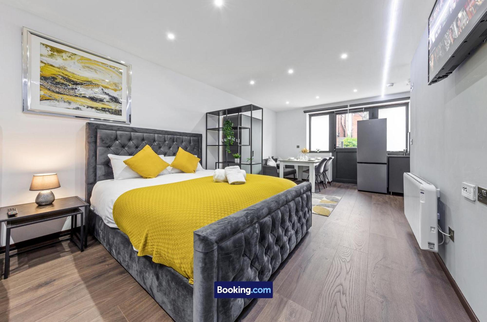 Stylish Studio Apt By Stay Smart Short Lets & Serviced Accommodation Woodstock With Free Wifi Λονδίνο Εξωτερικό φωτογραφία