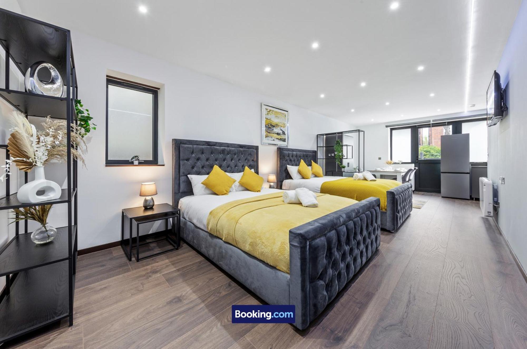 Stylish Studio Apt By Stay Smart Short Lets & Serviced Accommodation Woodstock With Free Wifi Λονδίνο Εξωτερικό φωτογραφία